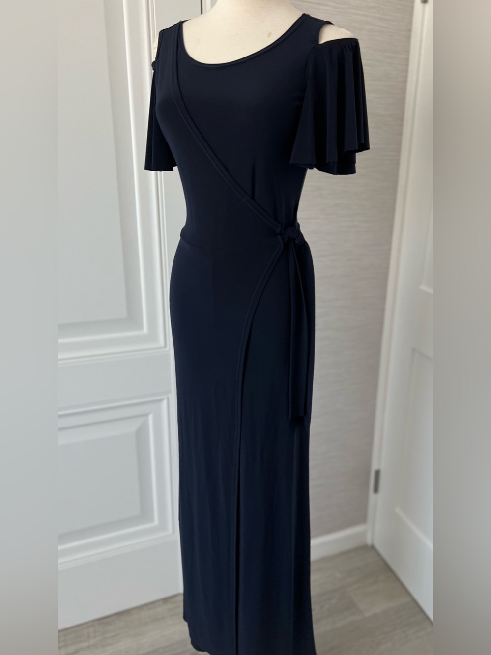 Ballroom Smooth Latin Practice wear Cold-Shoulder pantsuit with waist tie in Nav - Picture 3 of 11